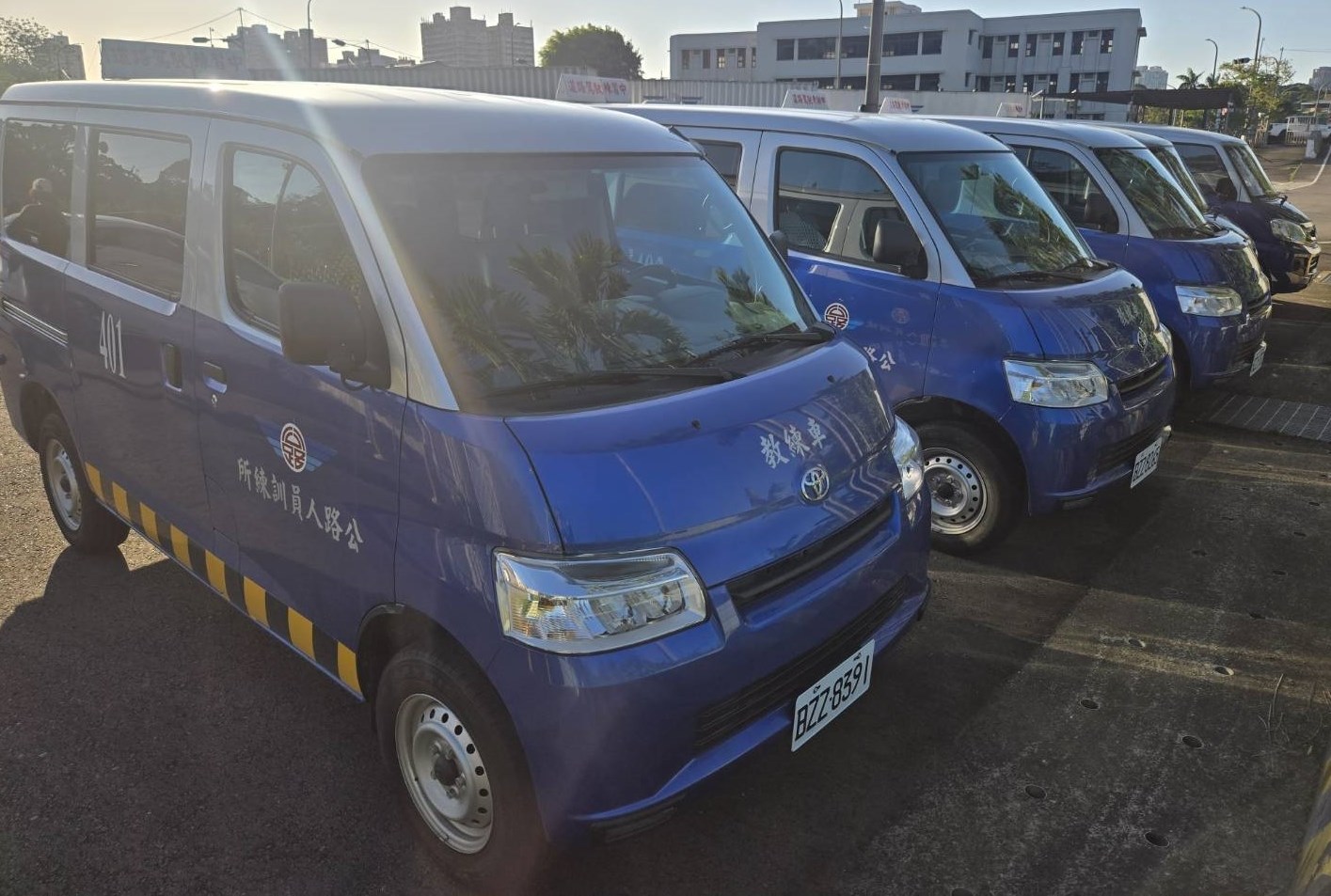 小客車教練車照片