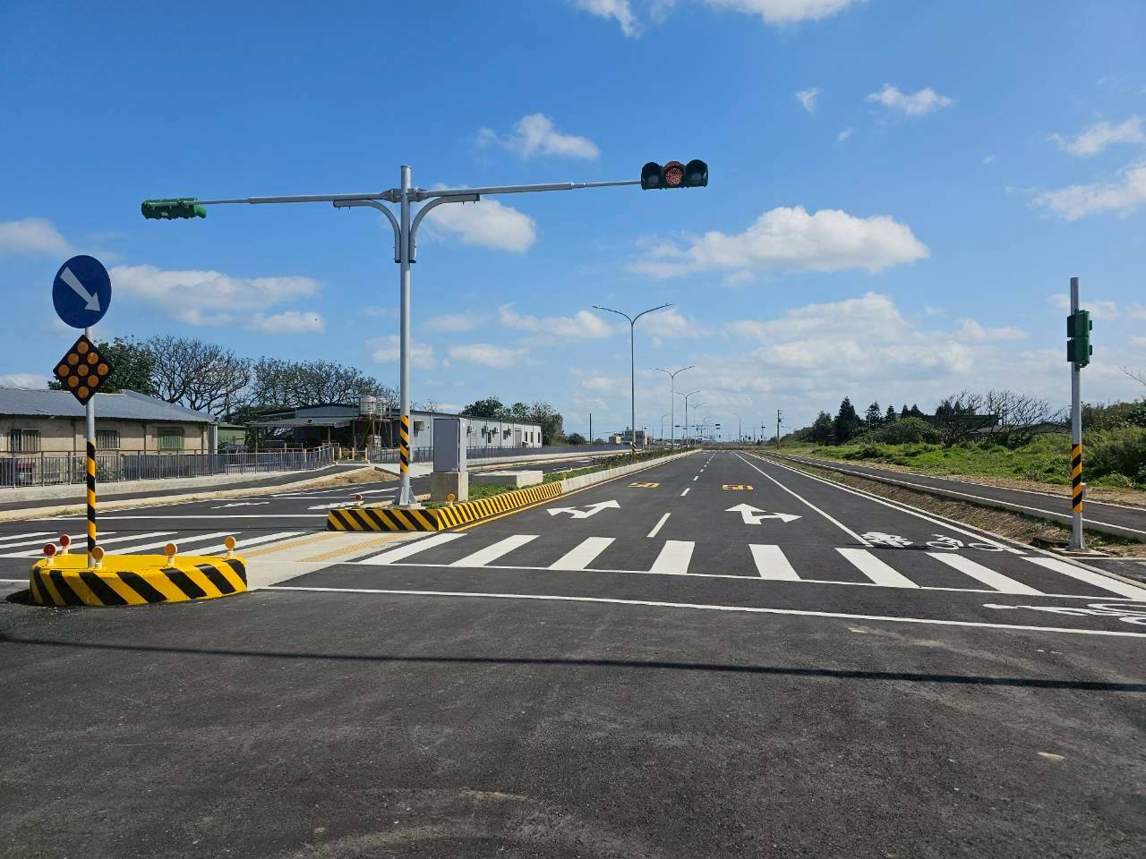 28K 900下海湖以北完工照.jpg