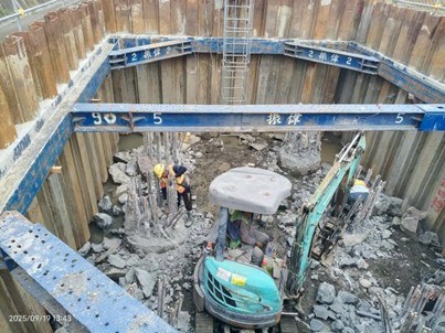 甲.D橋梁下部結構工程 第3工區P27E橋墩基礎樁頭處理.jpg