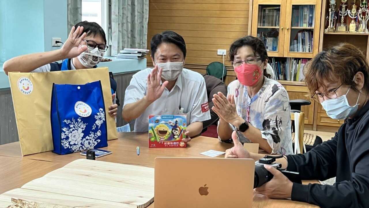 1110526視訊關懷_瞭解偏鄉孩童幸福巴士需求 (4)