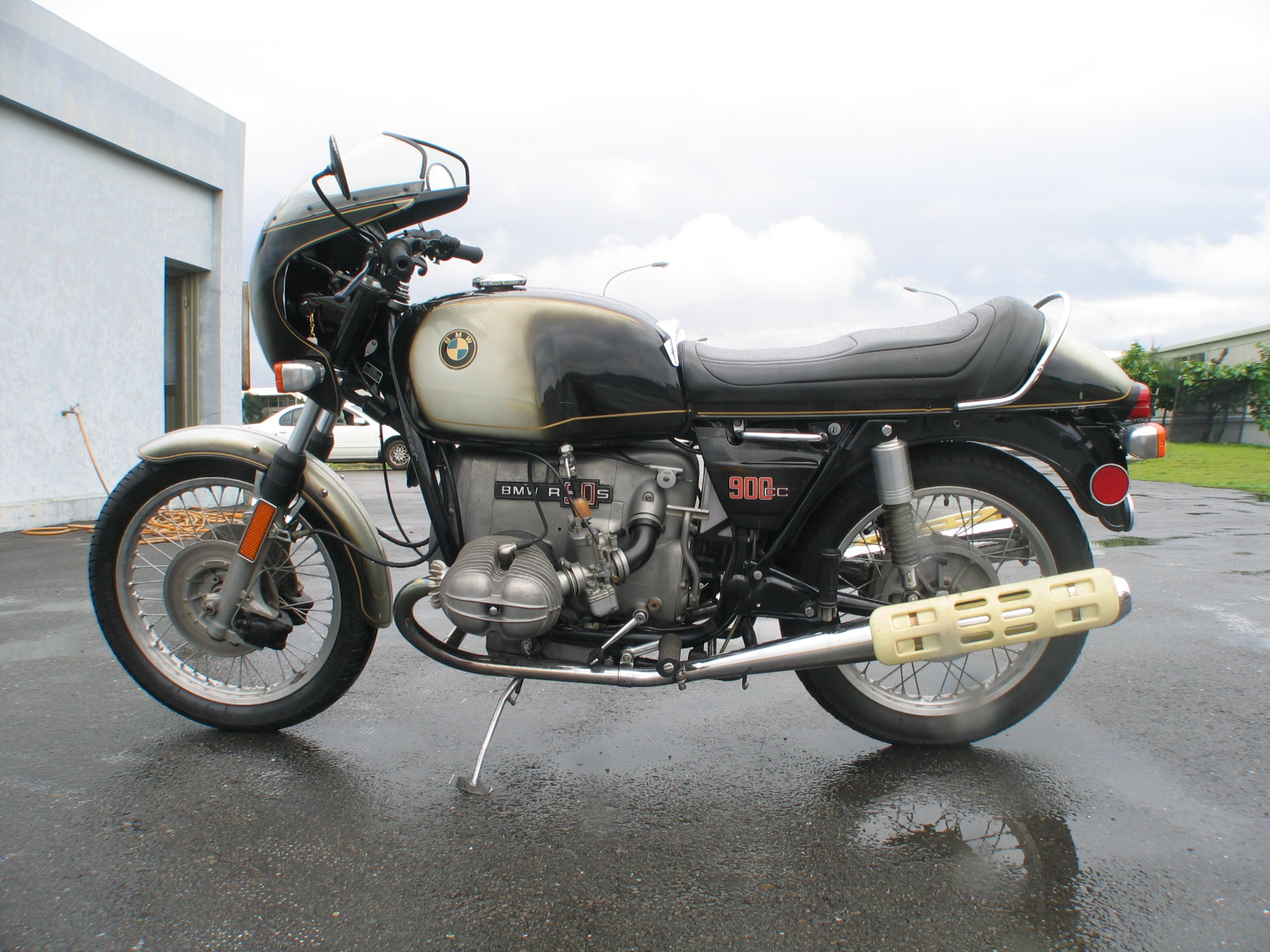 r90s for sale